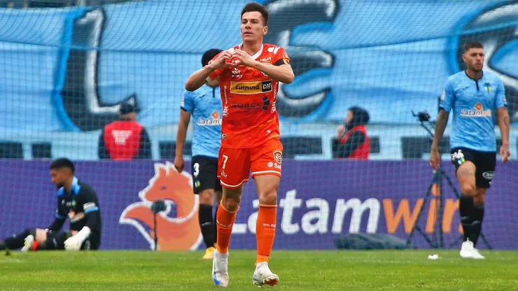 Cristián Insaurralde acusó que dentro de Cobreloa no quieren su regreso.
