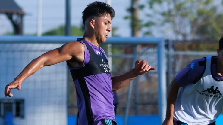 Damián Pizarro sigue sin debutar en Racing.