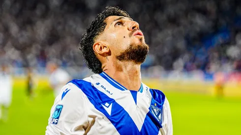 Diego Valdés sufre en Vélez.