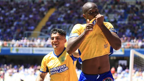 Cecilio Waterman selló el triunfo de la U de Conce en el Clásico Penquista ante Deportes Concepción.
