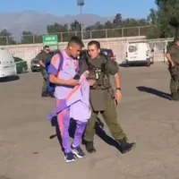 "Vengo a agradecer": viral video de Aránguiz y carabinero en duelo de la U