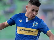 "Se ve hermoso con la Oro y Cielo": Ex albo se burla de Wanderers por Opazo