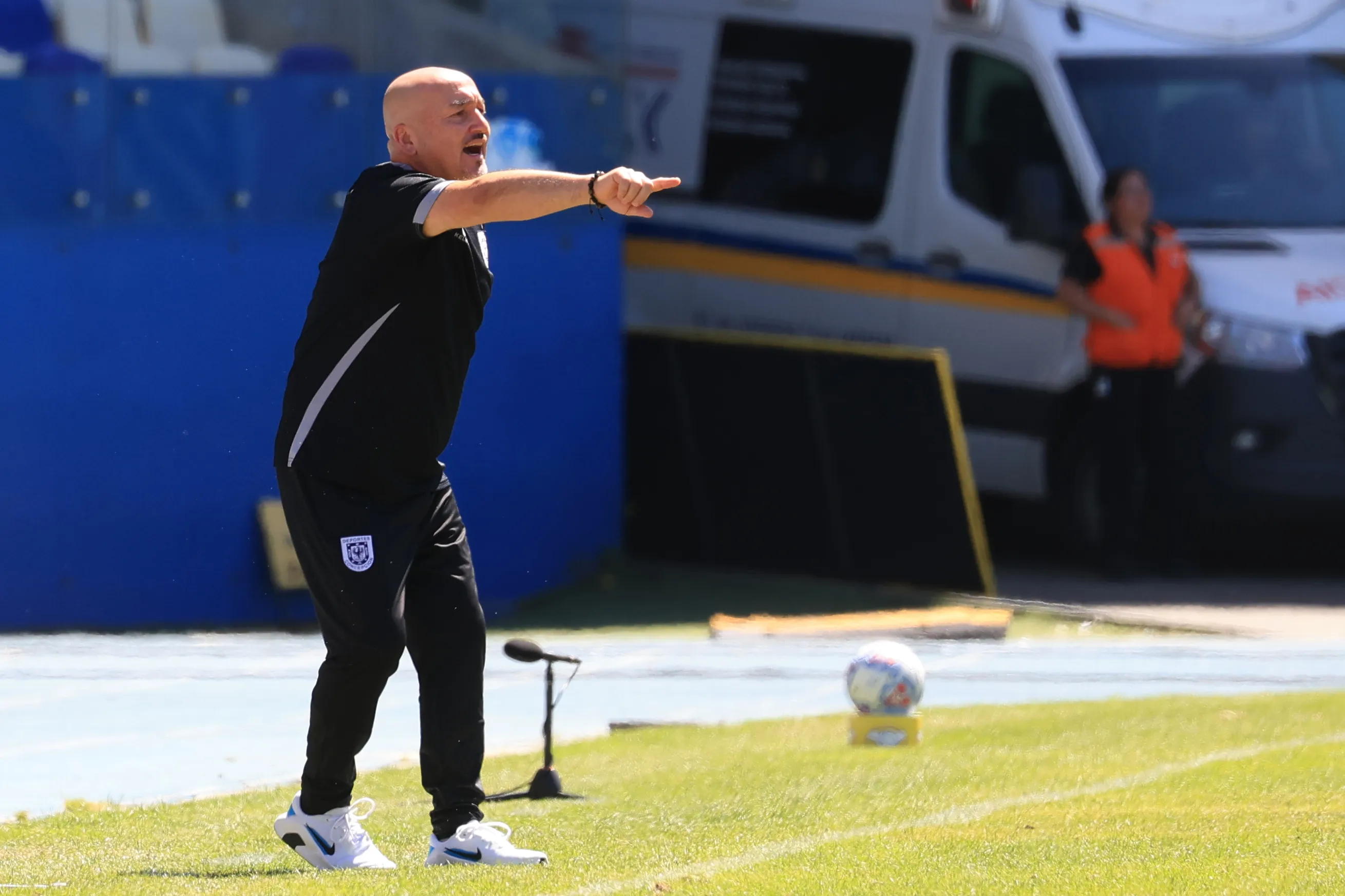 Patricio Almendra vivió intensamente el clásico ante Universidad de Concepción. (Eduardo Fortes/Photosport).