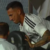 Video: Javier Correa sale lesionado y enloquece en el banco