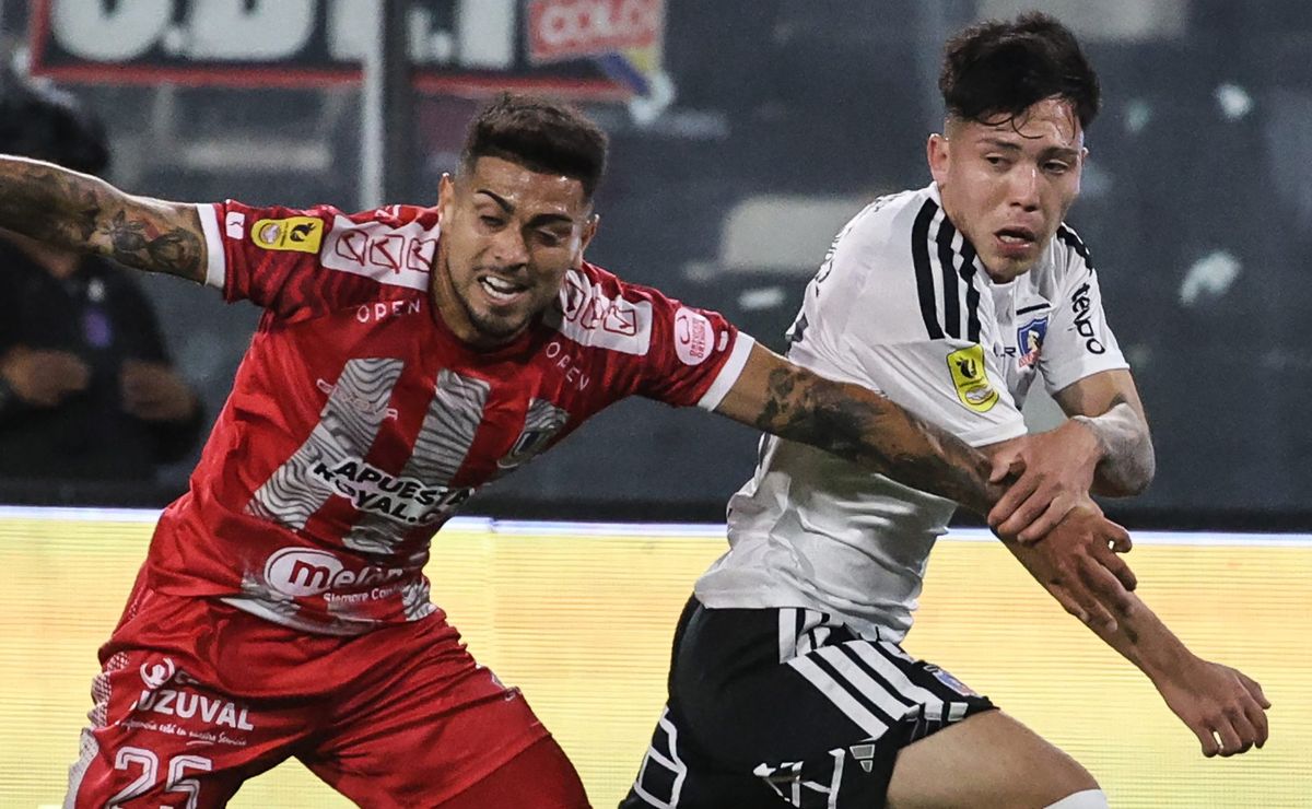 Leandro Hernández admite problemas en reemplazar a Correa en Colo Colo: “No es fácil entrar así, en un…”