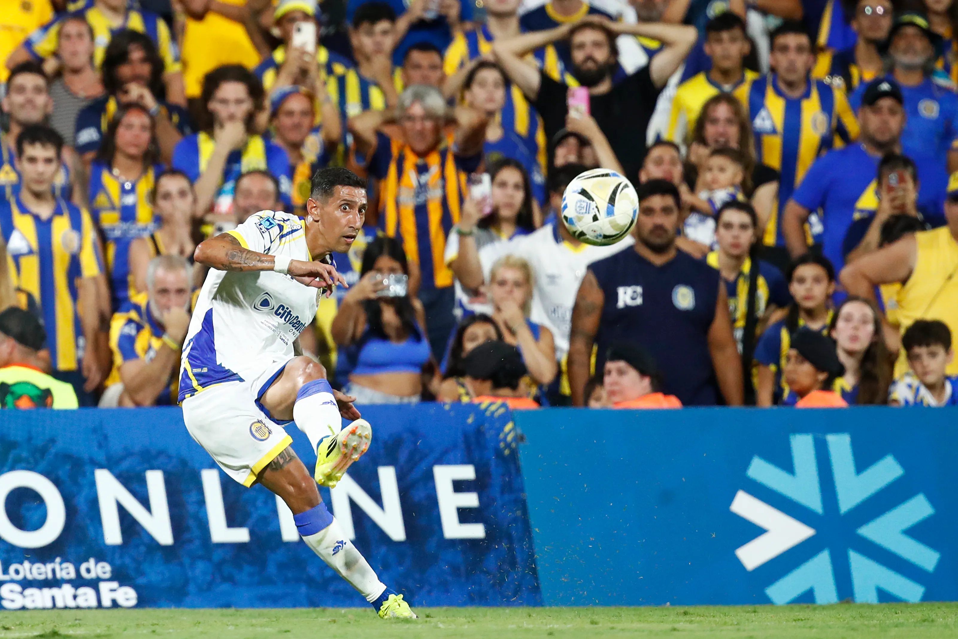 Ángel di María ha cautivado a toda Argentina con su nivel futbolístico a los 38 años. (Marcos Brindicci/Getty Images).