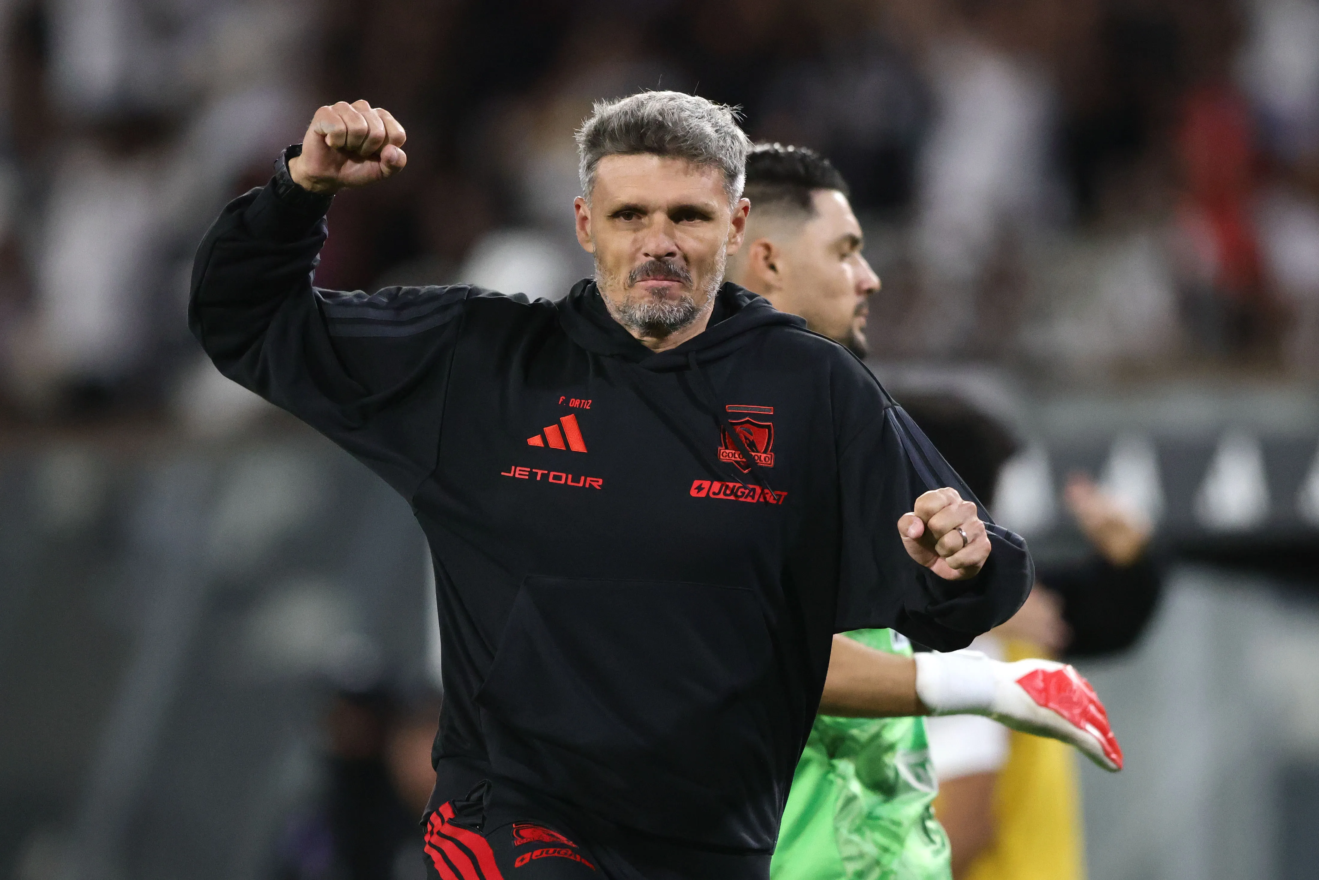 Fernando Ortiz espera tener un último refuerzo en Colo Colo. Foto: Photosport.