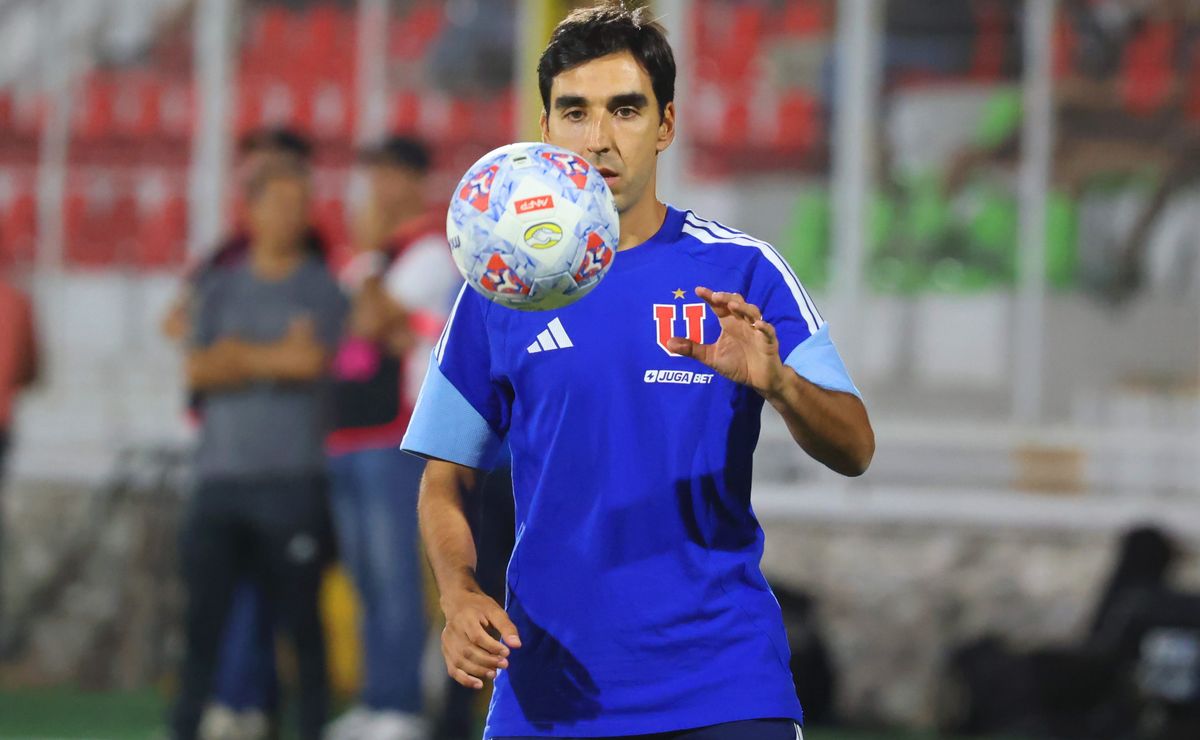 El gran motivo por el que U de Chile no puede ni pensar en sacar a Francisco Meneghini