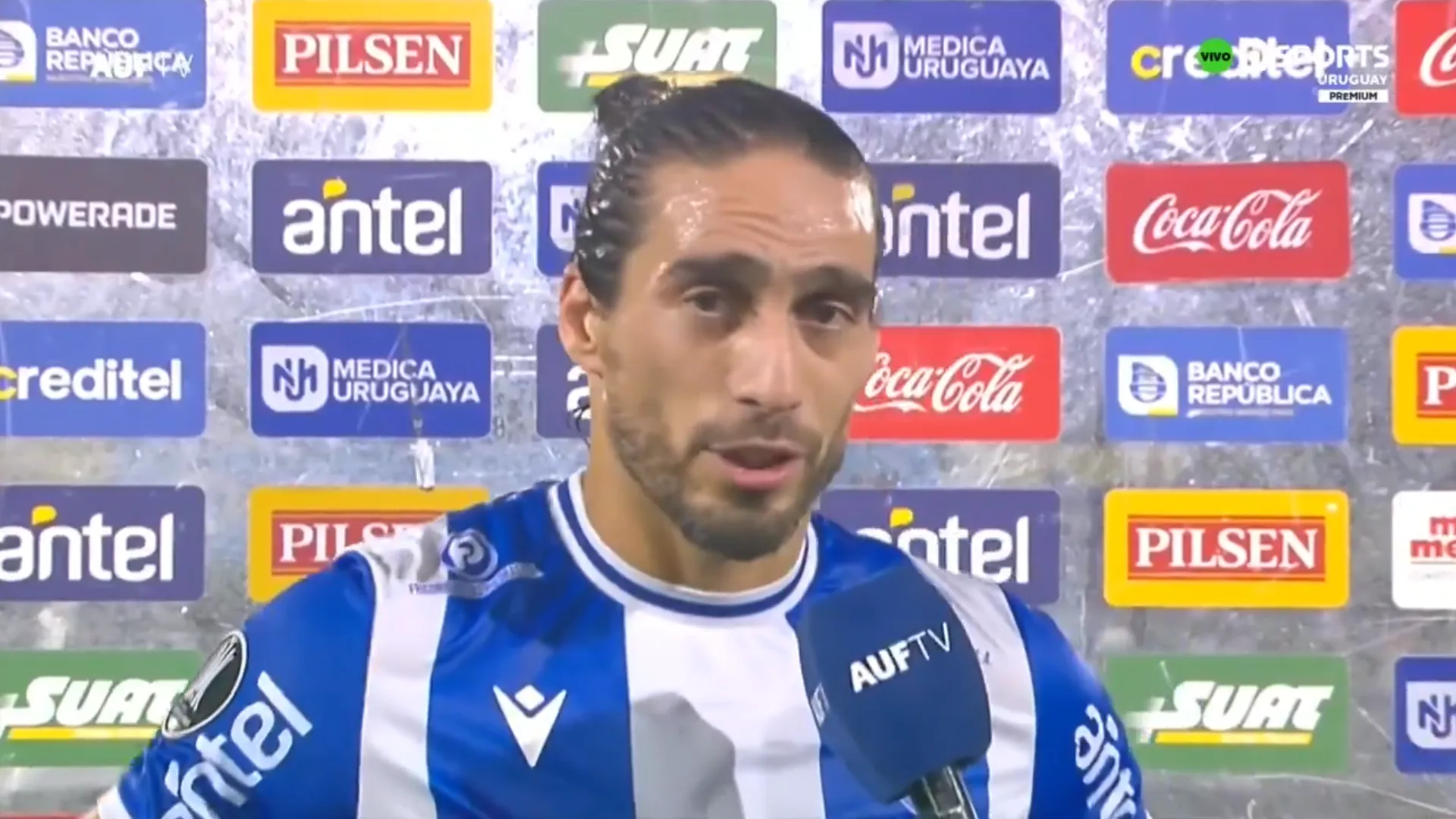 Martín Cáceres conversó con DSports Uruguay tras el partido. (Captura).