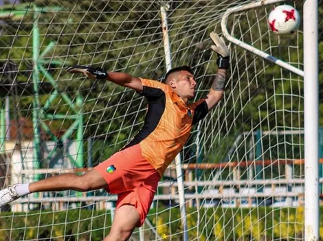 Atajó en O'Higgins, lo dirigió Miguel Ramírez y busca equipo por Facebook