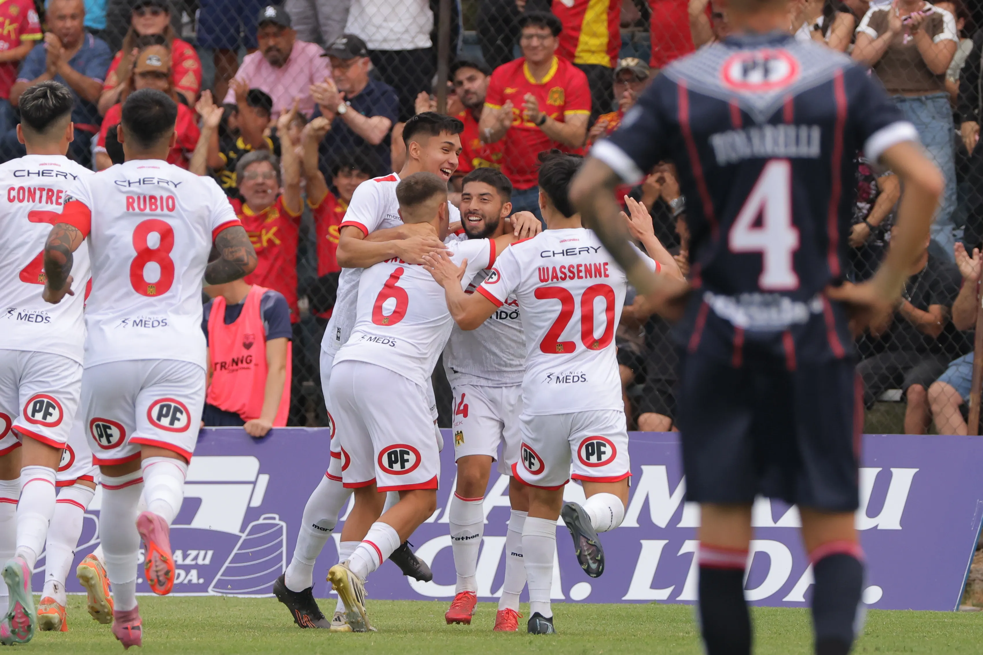 Unión Española en su primer duelo ante Recoleta /Photosport