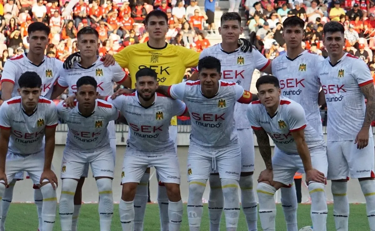 Unión Española anuncia debut de Humberto Suazo como DT en Primera B Unión Española anuncia debut de Humberto Suazo como DT en Primera B