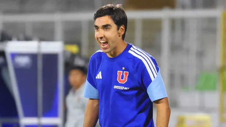 Meneghini comparado con los últimos cinco entrenadores de la U... paupérrimo.