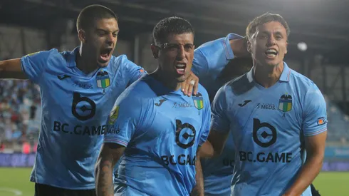 O'Higgins hace su debut en la Copa Libertadores ante Bahía.