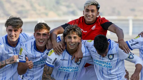 Desde Argentina informan que el jugador nacional "viaja mañana" a Avellaneda.
