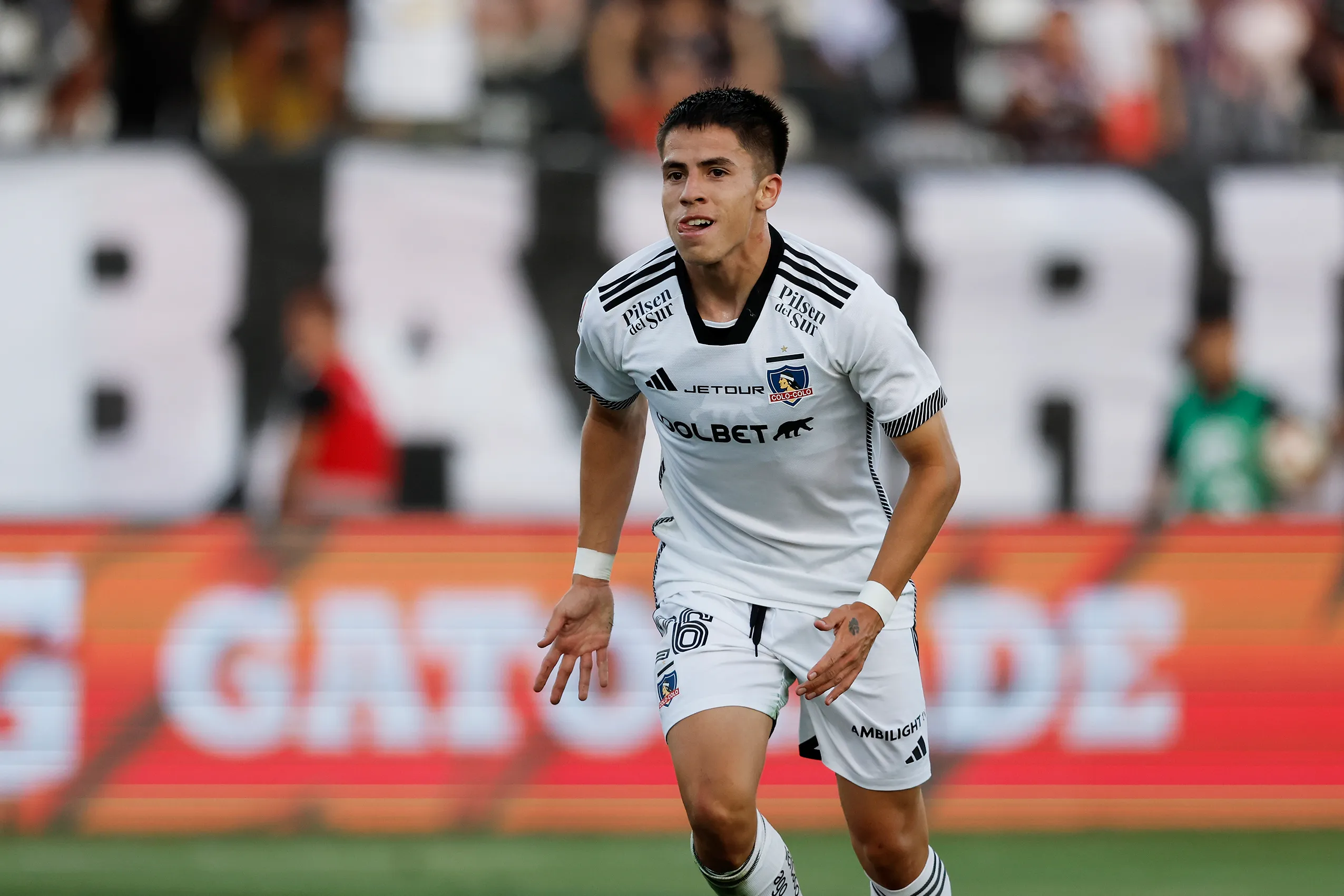 El jugador sigue en la búsqueda de equipo a horas de que cierre el mercado.. /Photosport