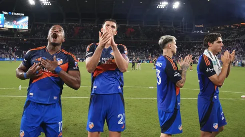 Sergio Santos sigue en la MLS.