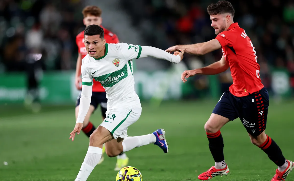 DT de Lucas Cepeda aclara titularidad en Elche DT de Lucas Cepeda aclara titularidad en Elche