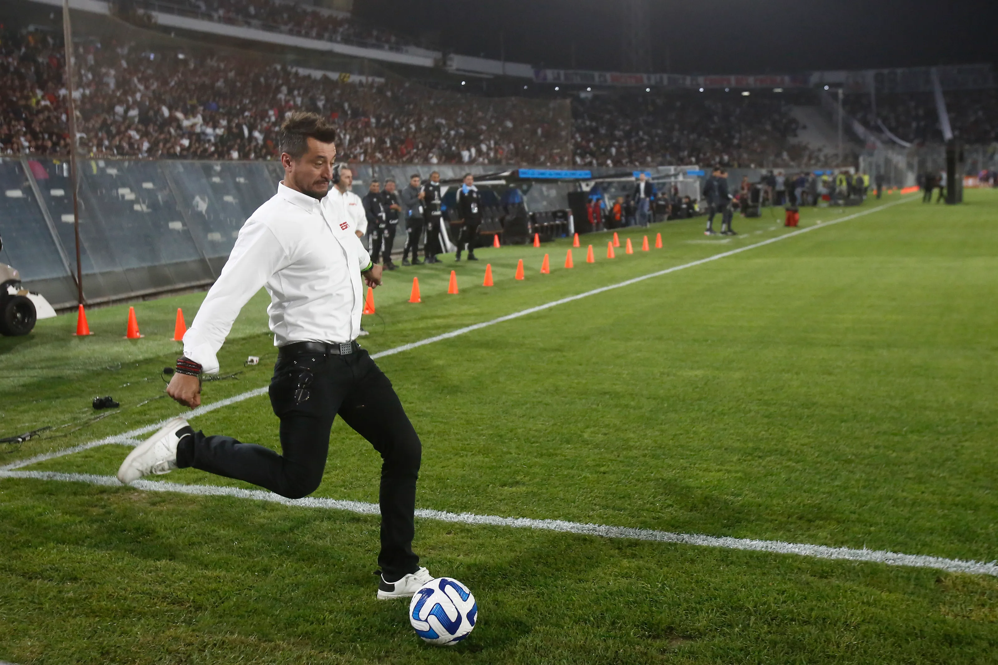 Nico Peric entregó un desconocido dato de un jugador en Colo Colo. Imagen: Photosport