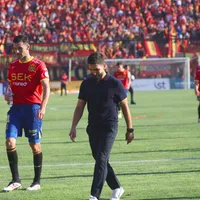 Nueva marca: Unión Española presenta su camiseta 2026 para Primera B