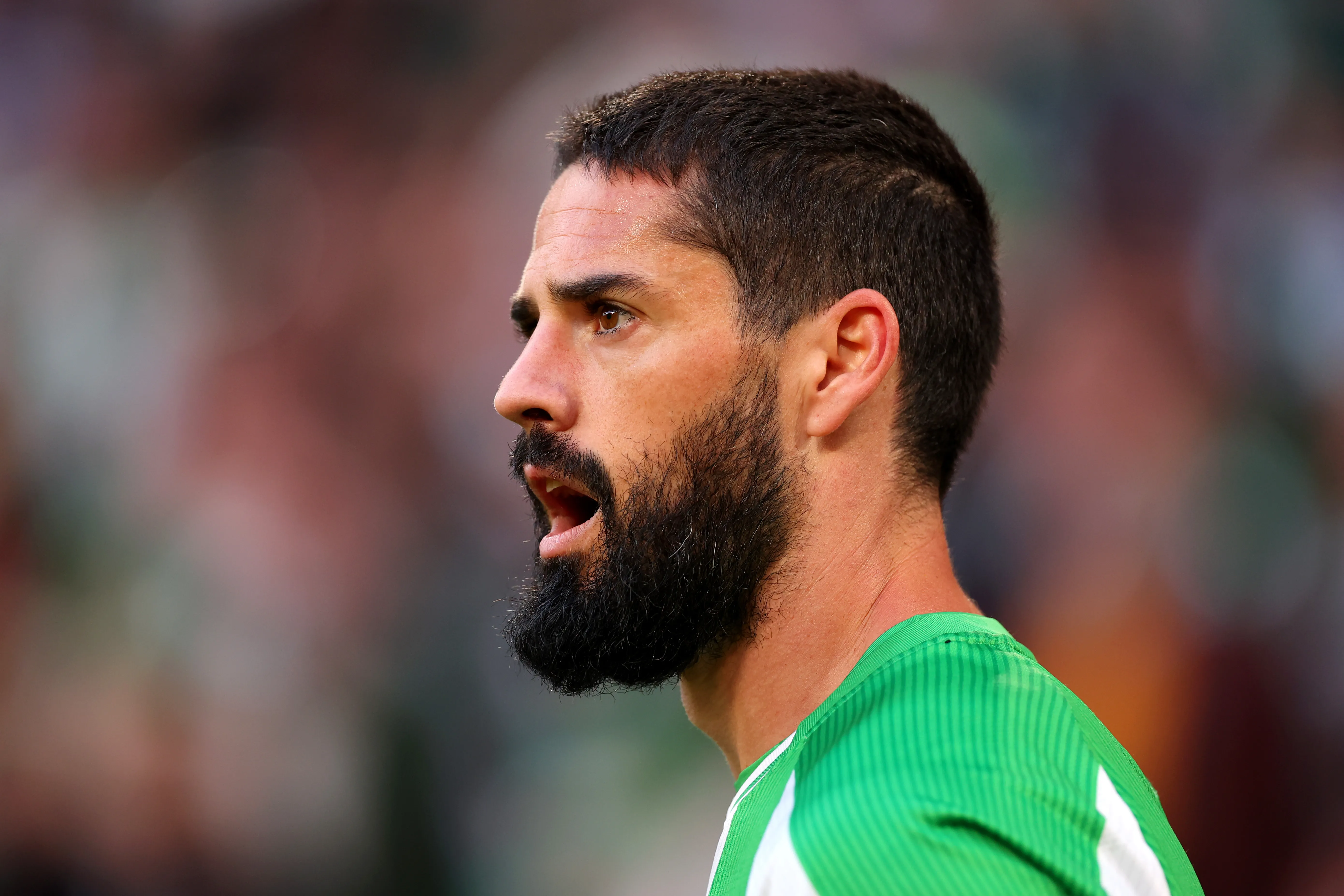 Isco tiene en vilo al cuerpo médico y técnico del Betis. (Fran Santiago/Getty Images).