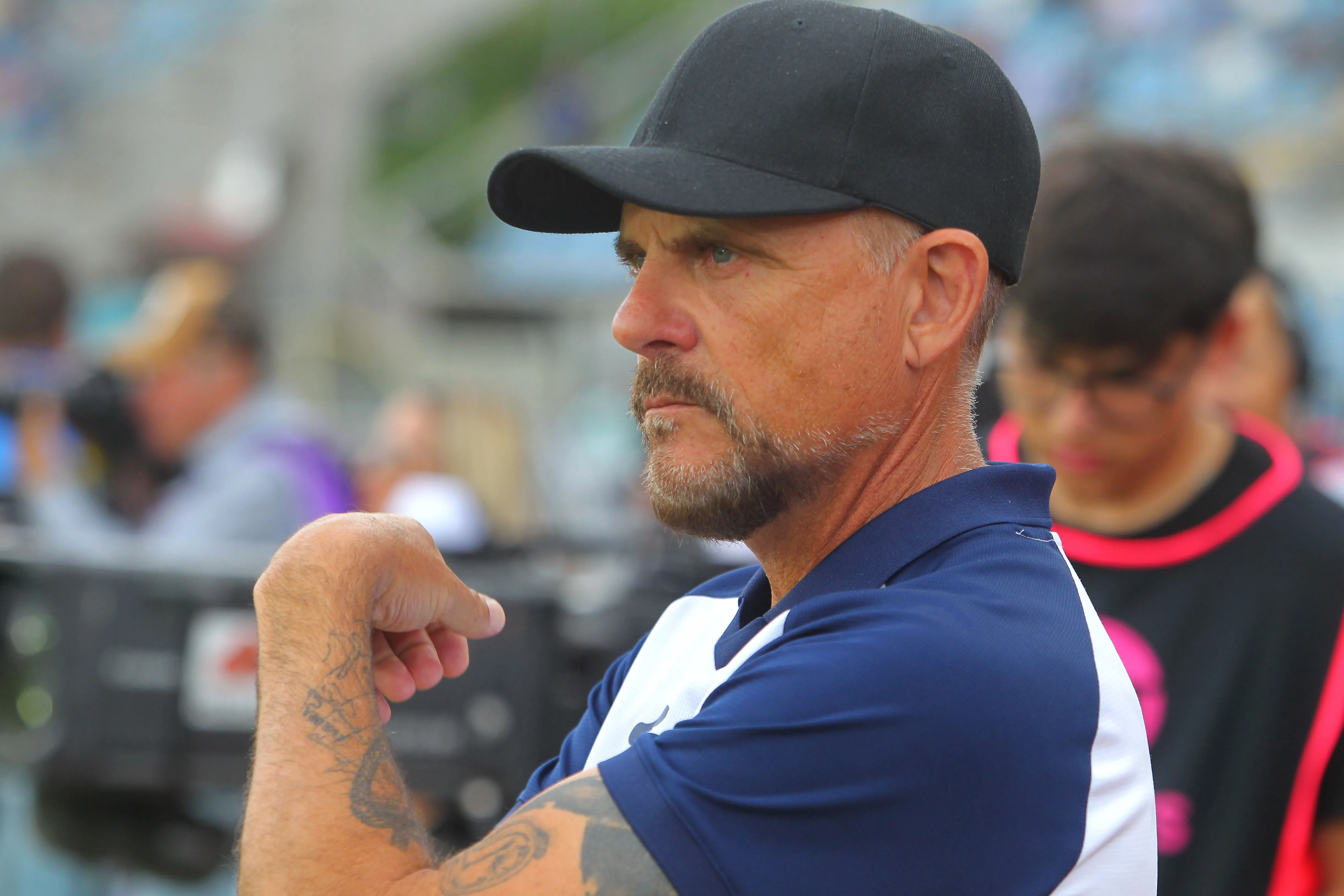 Torrente tambalea en la banca. /Photosport