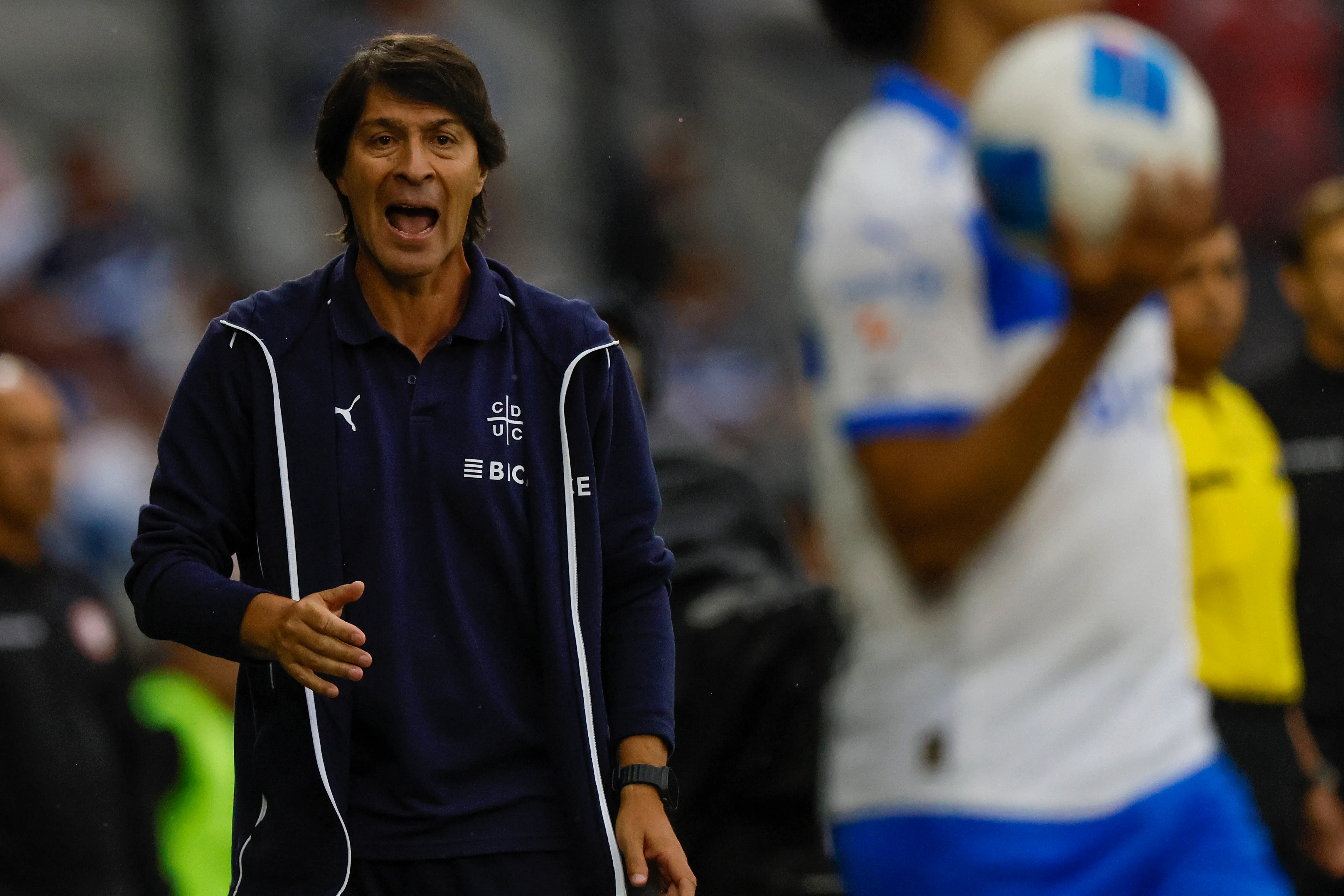 Buljubasich le armó un plantel competitivo a Garnero. Imagen: Photosport