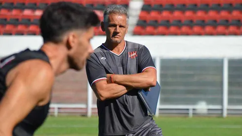 Cejas ahora busca el ascenso en Argentina