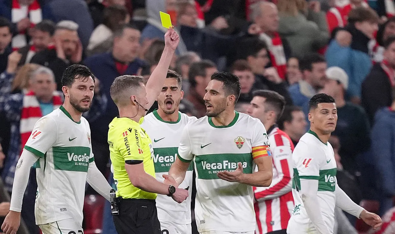 Cepeda y Elche no pudieron contra el Athletic.