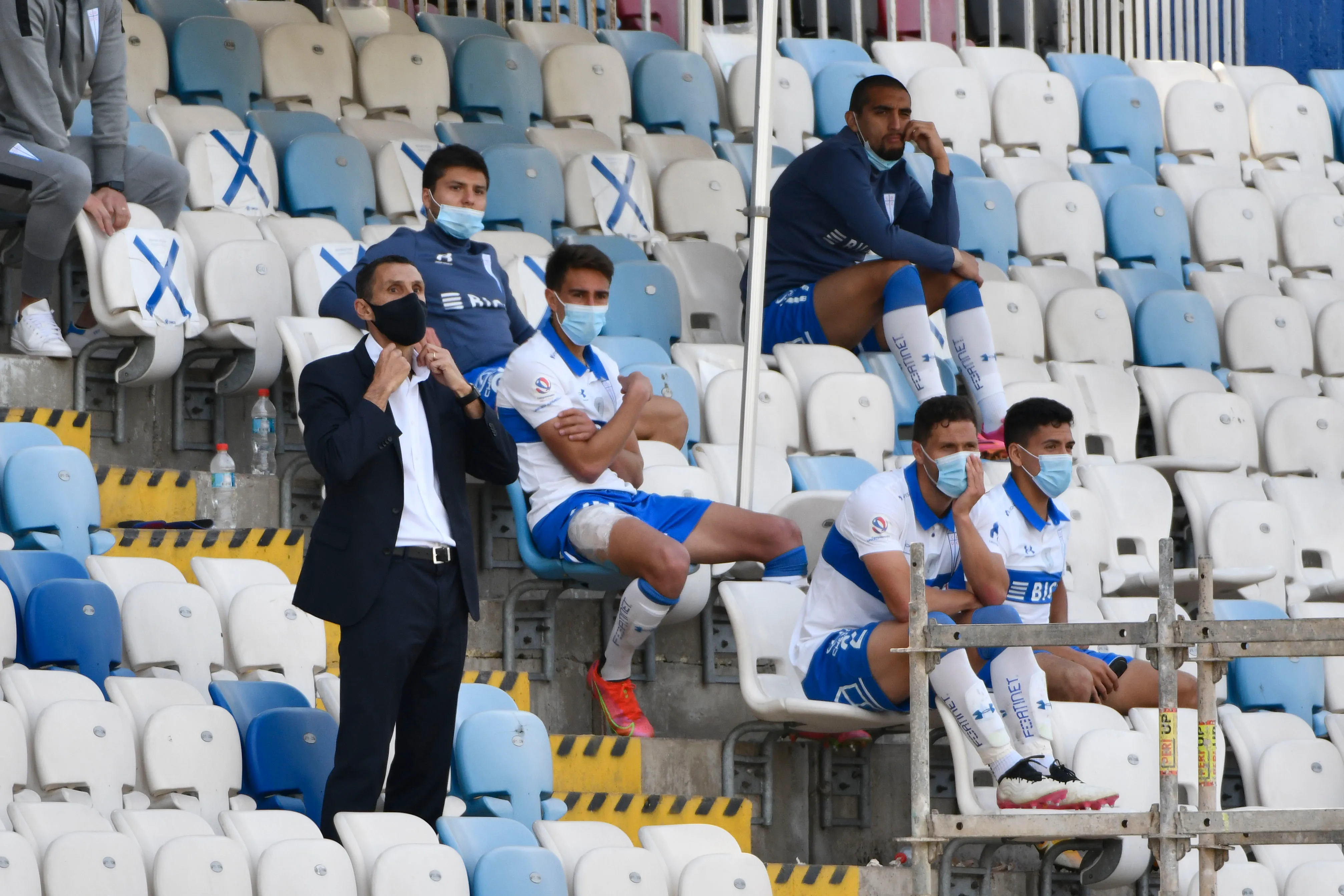 Poyet ganó una Supercopa en U. Católica. Imagen: Photosport