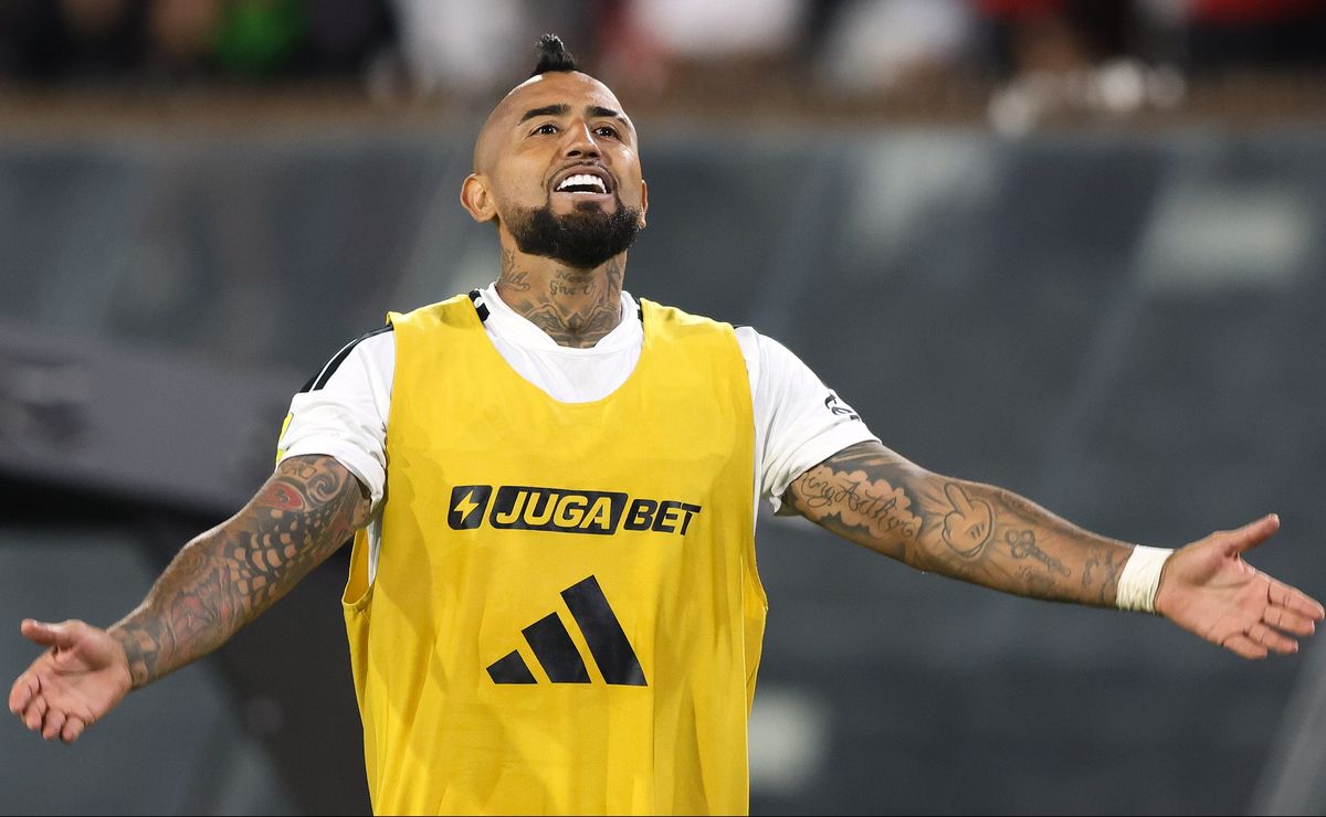 Arturo Vidal calienta motores para el Superclásico: “Colo Colo siempre es favorito”