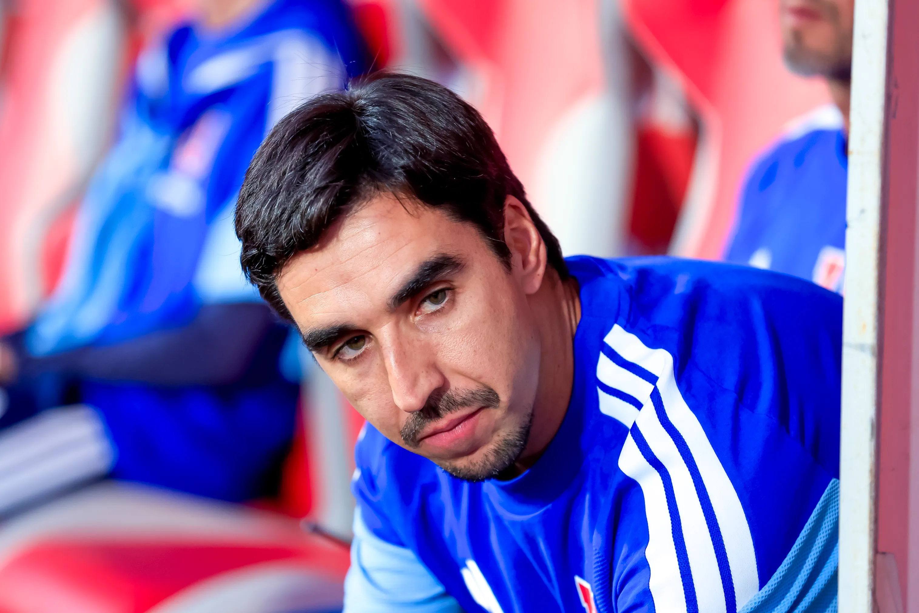 Francisco Meneghini llegará muy cuestionado al duelo vs Colo Colo en el Monumental. (Pepe Alvujar/Photosport).