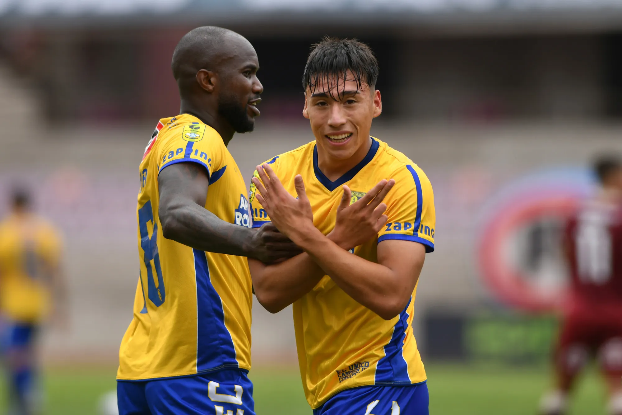 Esteban Páez y su primer partido como profesional con 16 años.
