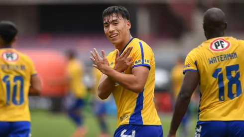 Joven defensa de UdeConce y su debut con 16 años.