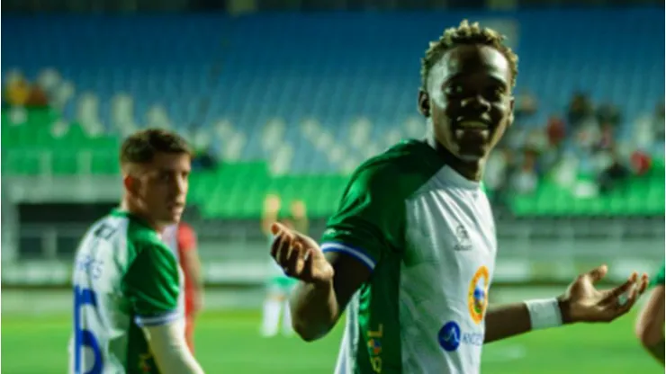 Manley Clerveaux celebró así su gol ante Deportes Copiapó.