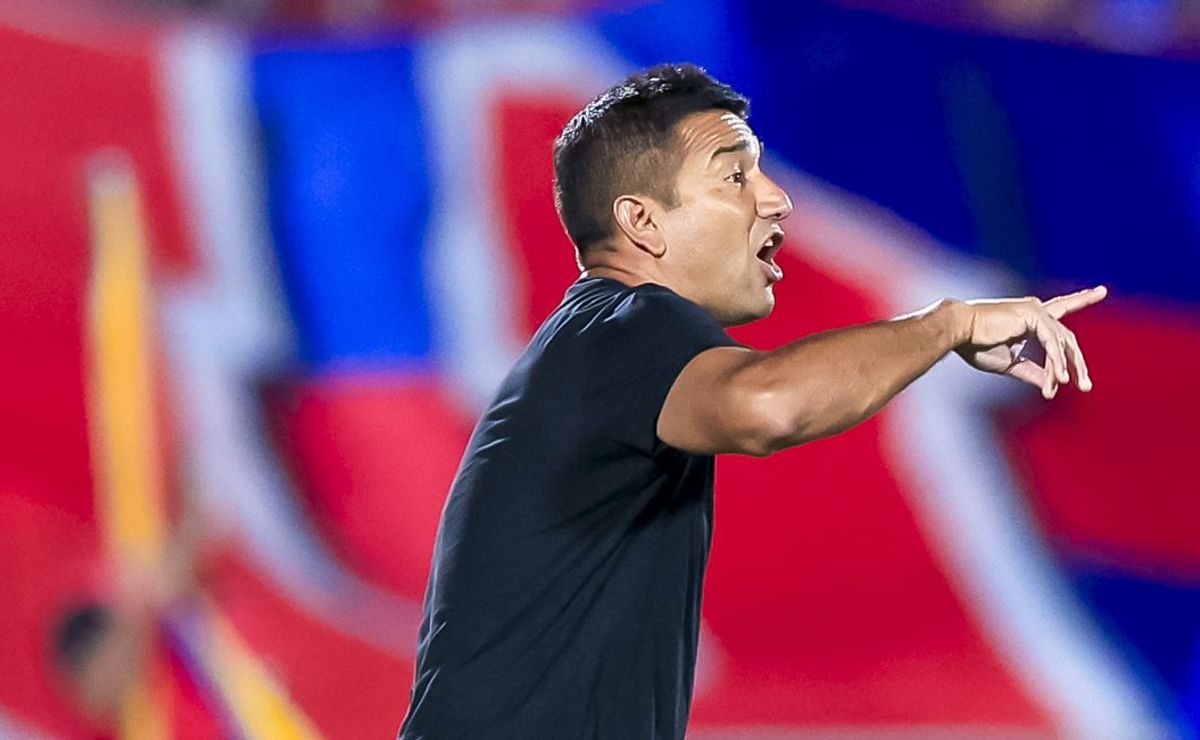 DT de Limache regala una pista clave a Colo Colo para el Superclásico vs U de Chile: “Puso a Hormazábal casi…”