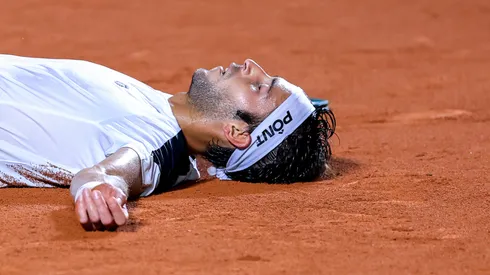 Etcheverry alzó su primer título ATP.