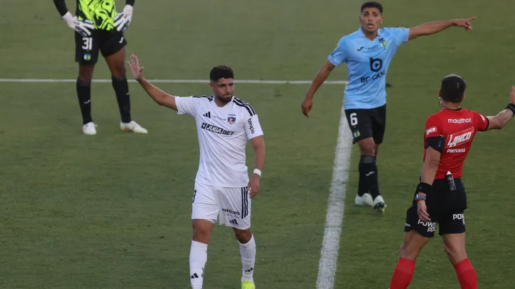 Maxi Romero marcó el segundo ante O'Higgins pero fue anulado.