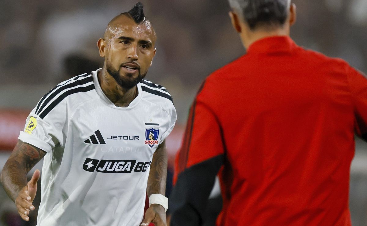 El mensaje de Vidal por no ser capitán de Colo Colo: “El rey no necesita jineta”