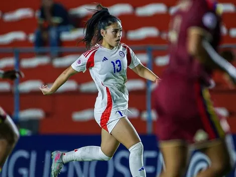 La defensa de 15 años que se luce en Colo Colo y fue llamada a la Roja adulta