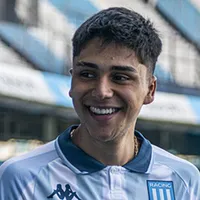 Damián Pizarro sufre nuevo revés en Racing y sigue sin debutar