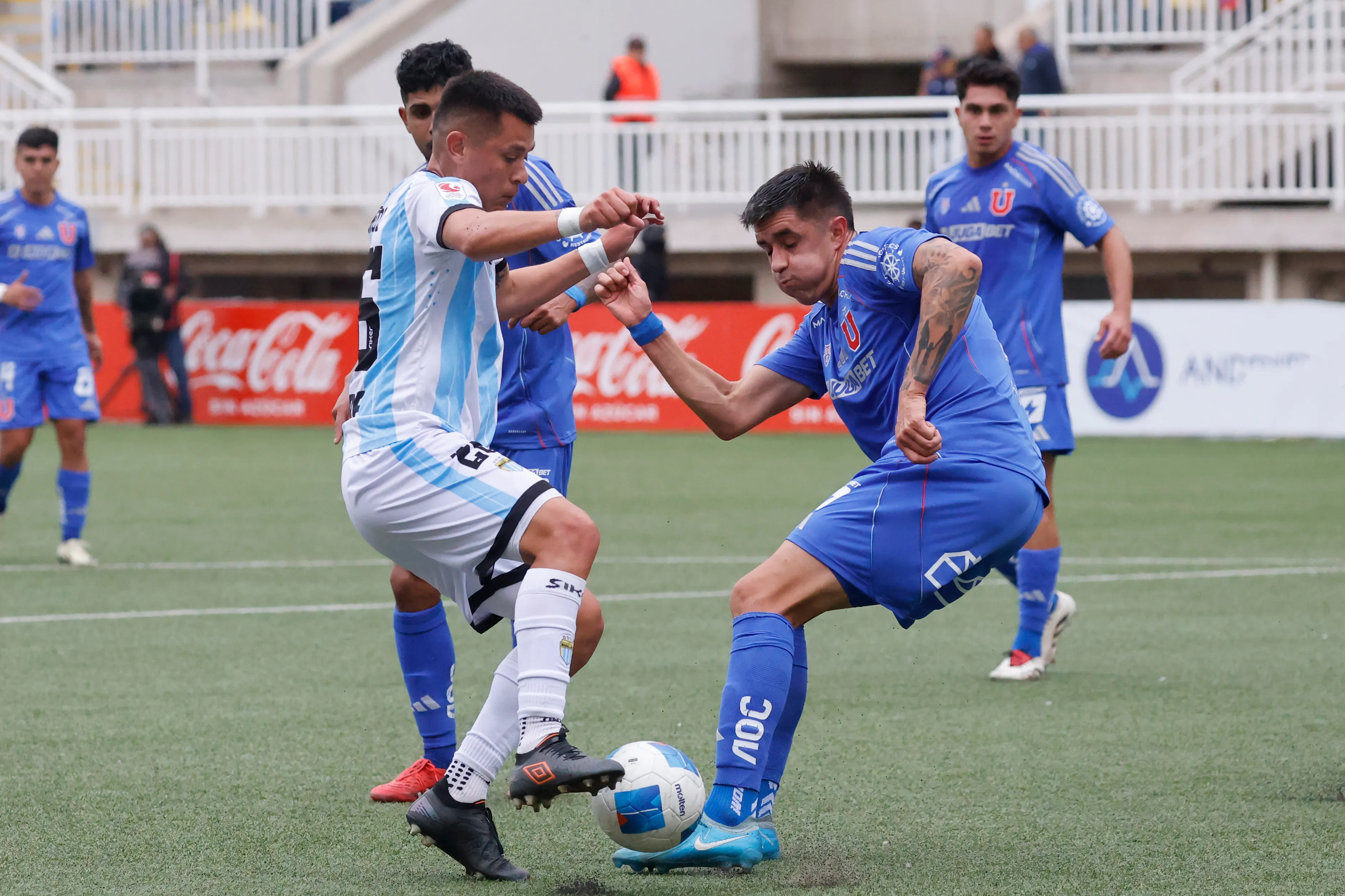 El jugador disputó la última temporada en Magallanes/Photosport