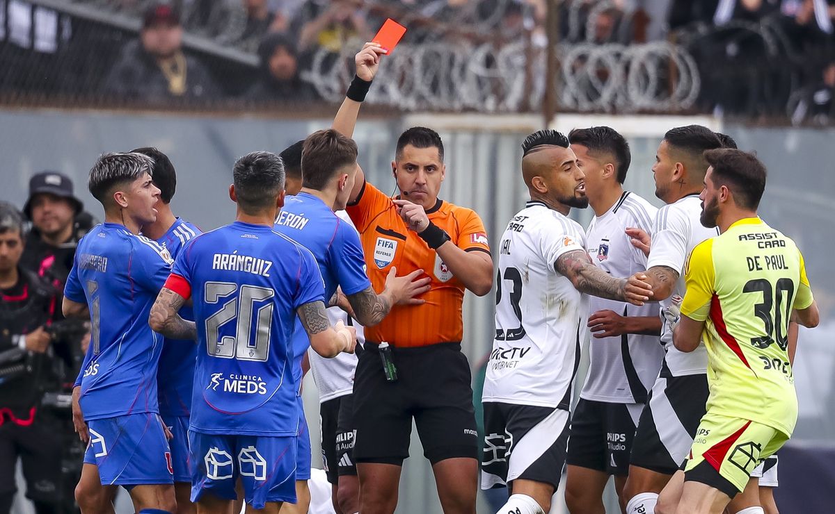 ¡Arrastra enorme polémica! Confirman al árbitro para el Superclásico 199 entre Colo Colo y la U