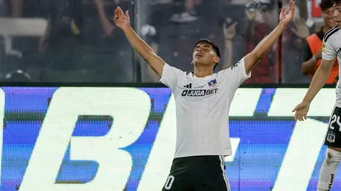 Ponen la pelota al piso con Yastin Cuevas.