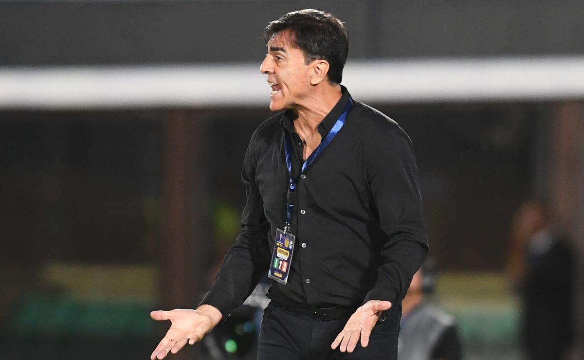 “Hubo un…”: revelan la gran polémica que protagoniza Gustavo Quinteros en Independiente