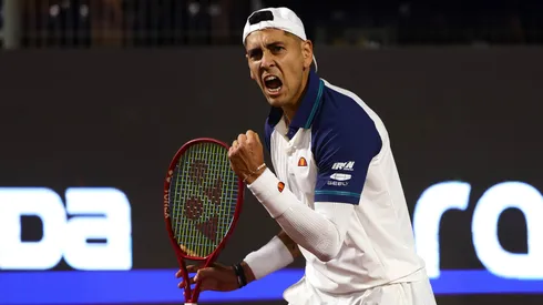 Gran triunfo de Tabilo en suelo de chilenos por el ATP de Santiago: eliminó a Barrios.