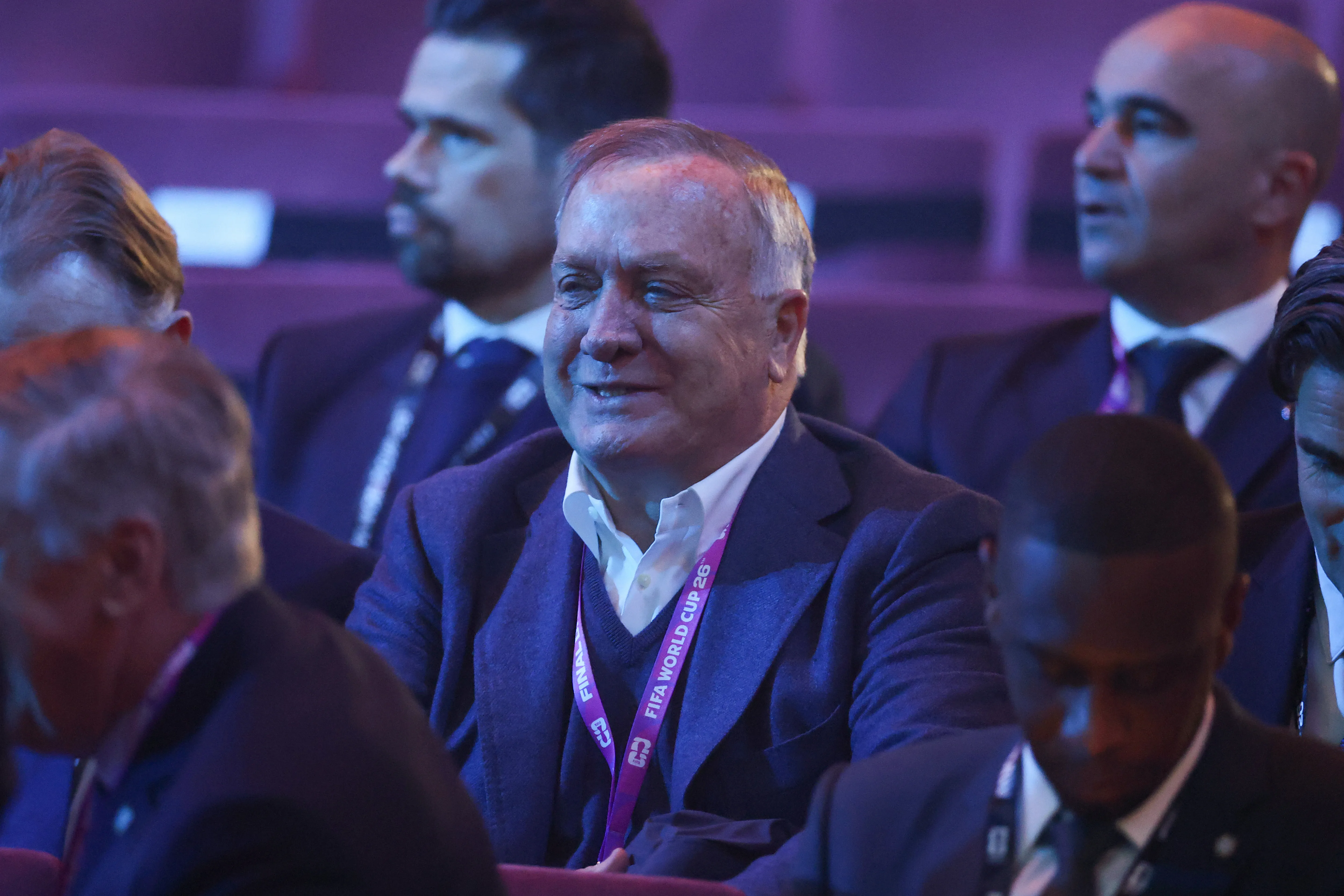 Dick Advocaat dejó su cargo como DT de Curazao a solo meses del Mundial 2026. | Foto: Getty Images.