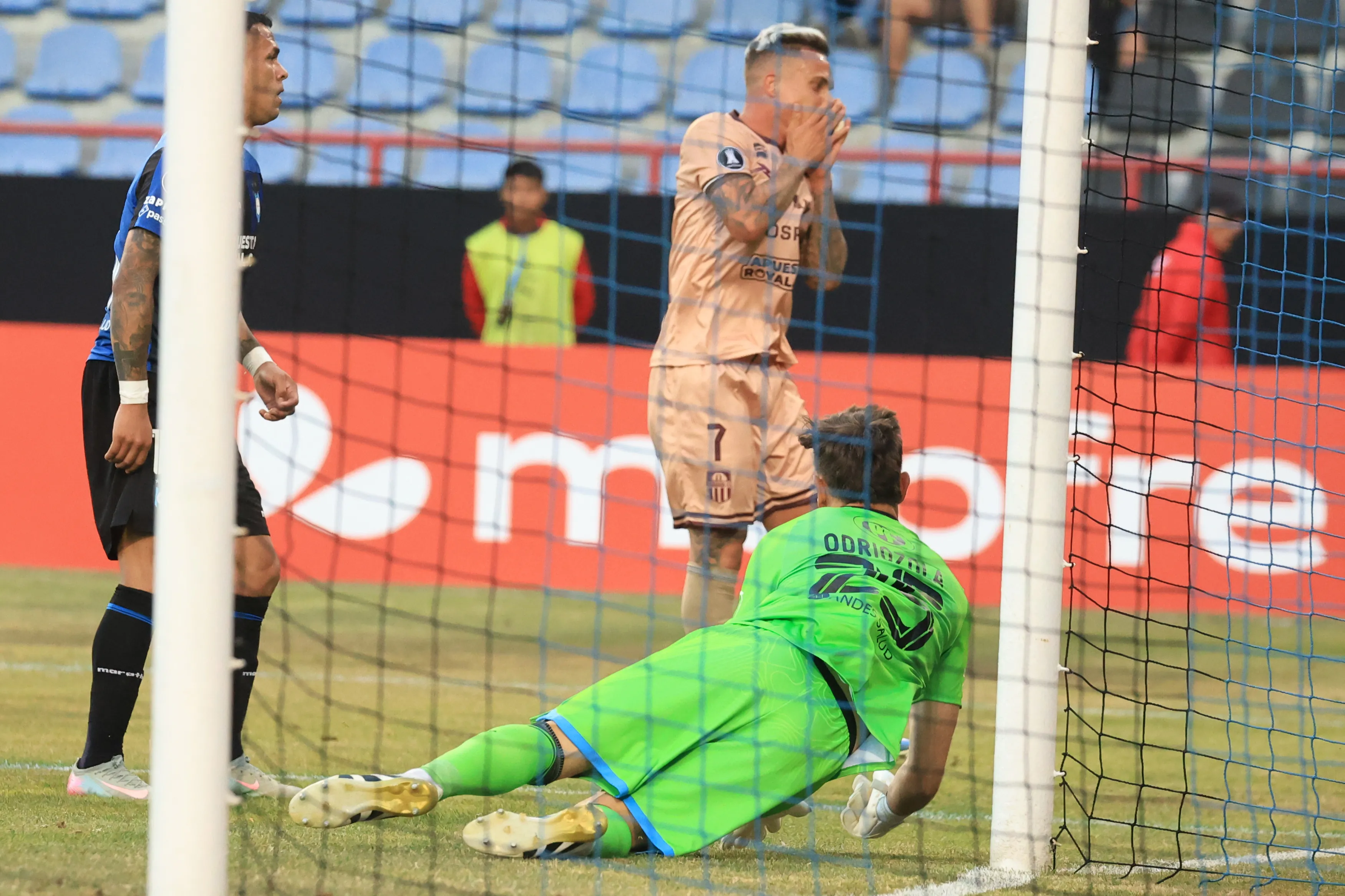 Carabobo eliminó a Huachipato de la Copa Libertadores. Foto: Eduardo Fortes/Photosport