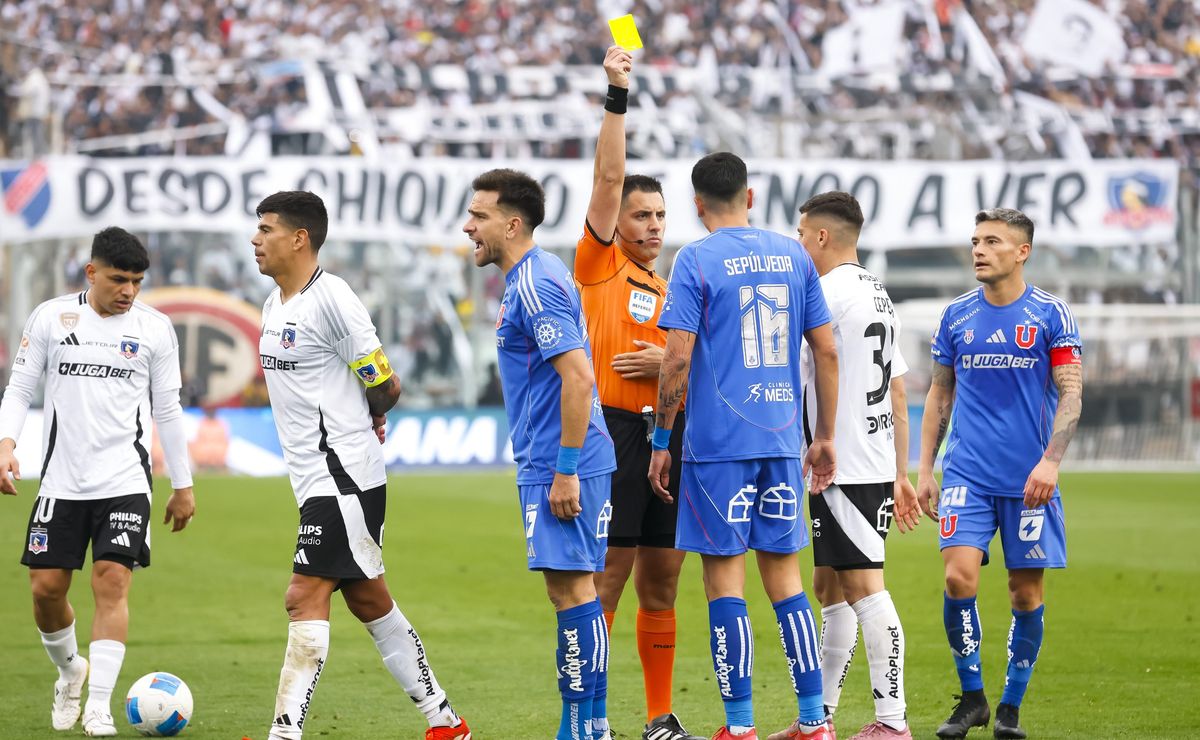 ¿Perjudicados? En U. de Chile se pronuncian por el árbitro del Superclásico: “Sabemos que…”