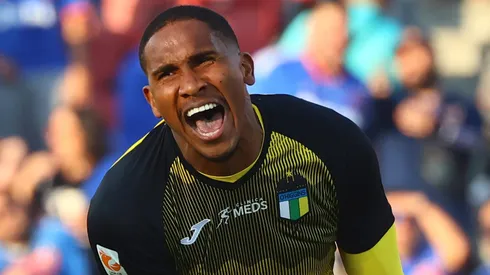 Omar Carabalí fue la gran figura de O'Higgins para seguir vivo en Copa Libertadores.